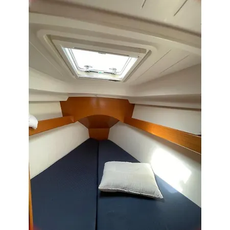 S Odyssey 31036ic Hotel Corfu (city)